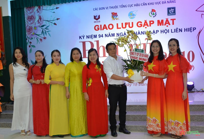 Hội Phụ nữ các đơn vị Tổng cục Hậu cần khu vực Đà Nẵng gặp mặt kỷ niệm Ngày Phụ nữ Việt Nam 20-10